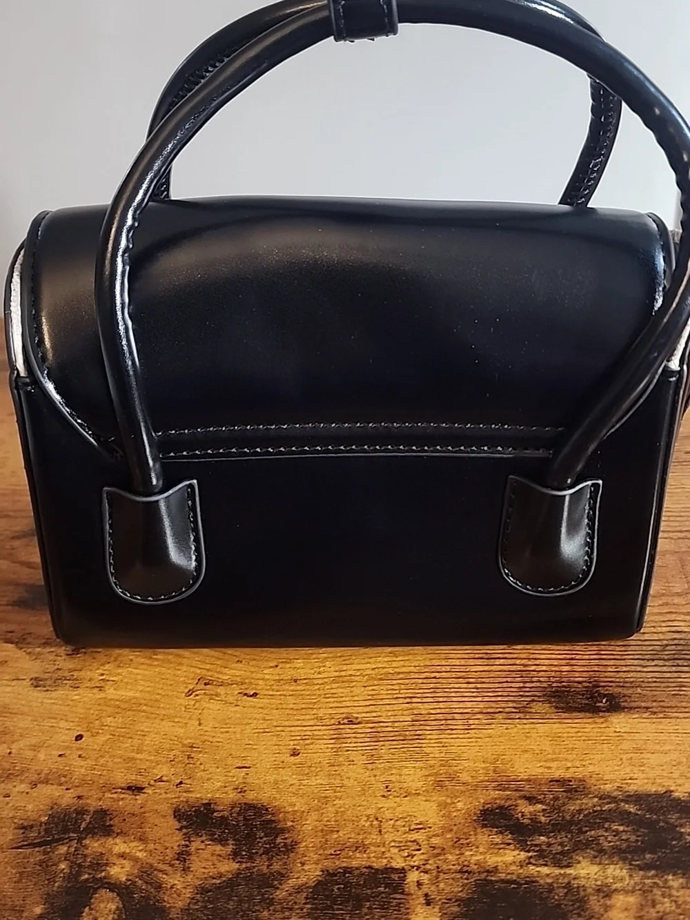 Black Luxurious Elegant Box Bag For Women New Fashion Handbag, Retro Red Color